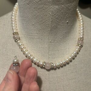 Salt water pearls n extra earring or piece incase breakage.